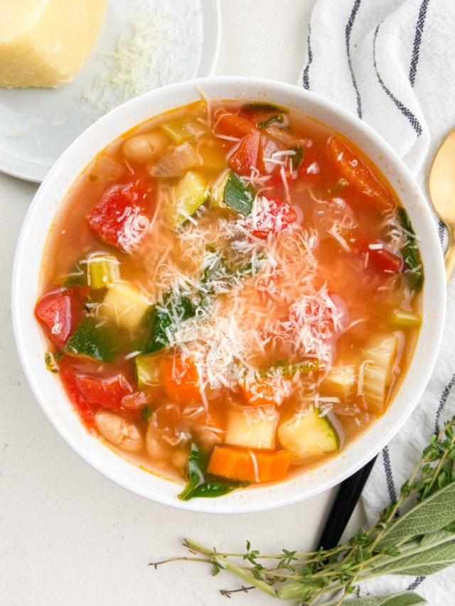 How to Make Vegetable Soup