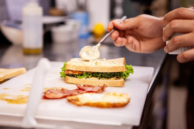 Sandwich बनाने की विधि || Chicken Sandwich Recipe