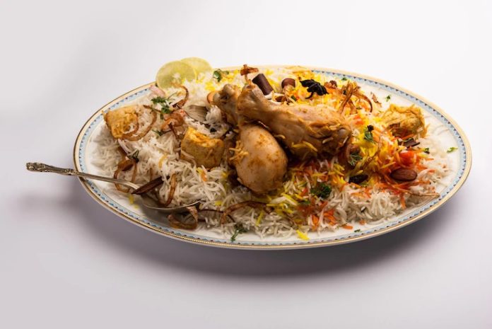 Pakistani Chicken Biryani Recipe in Hindi